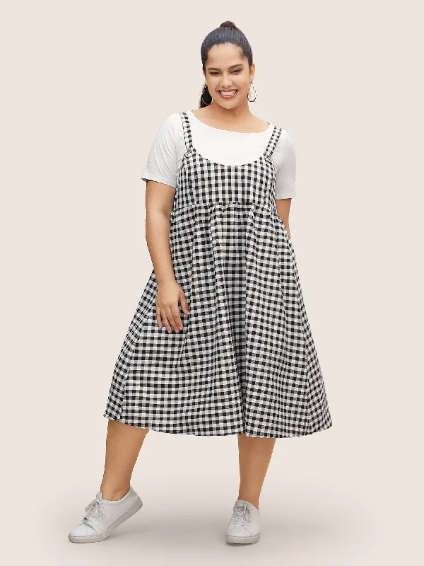 Round Neck Gingham Adjustable Straps Dress